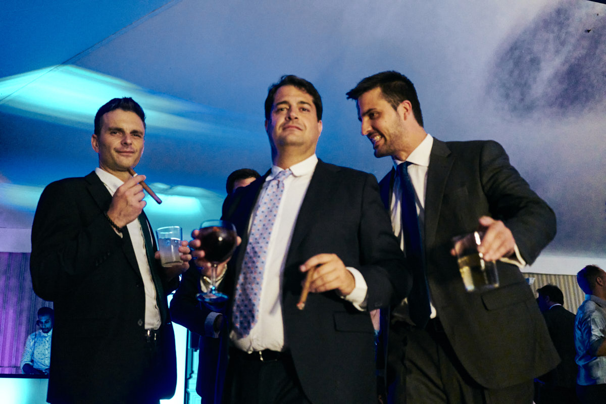 Evento, personas, boda, evento de empresa, cena, comida, cumpleaños, fiesta, amigos, baile, música