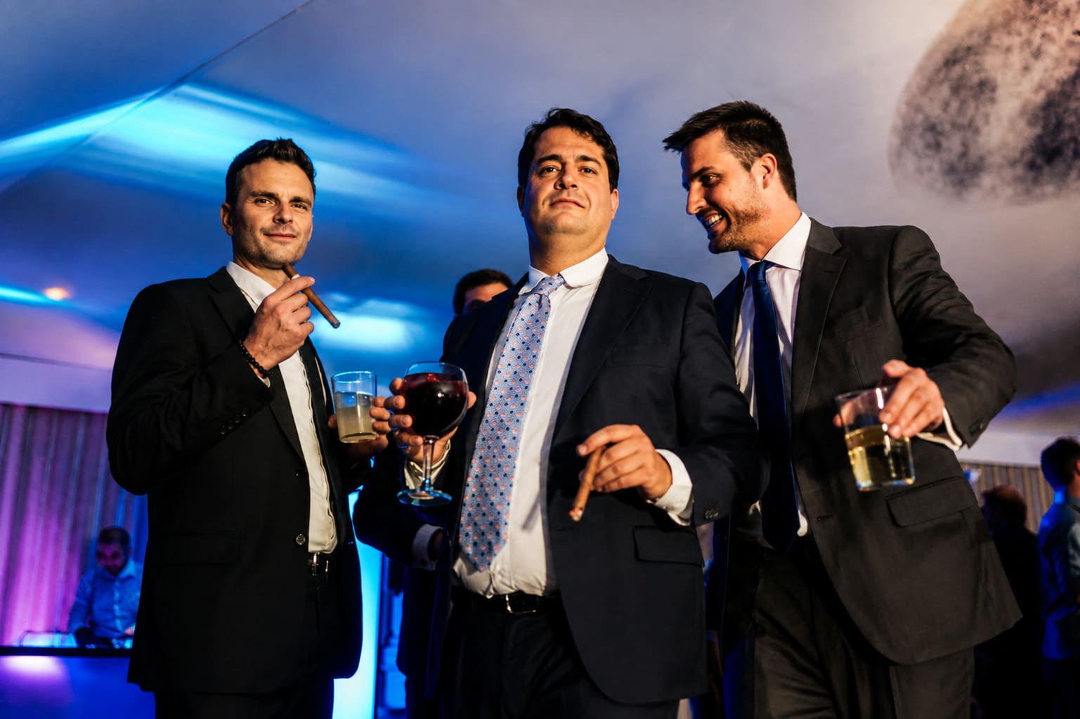 Evento, personas, boda, evento de empresa, cena, comida, cumpleaños, fiesta, amigos, baile, música